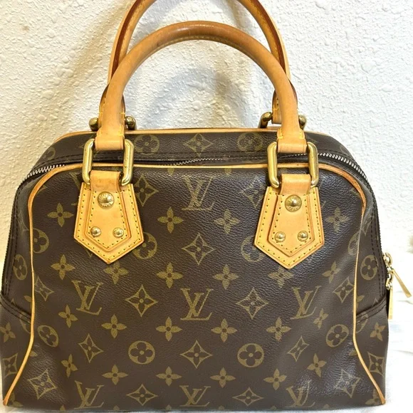 Louis Vuitton Manhattan excellent used condition below appraisal for quick sale - Picture 2 of 13